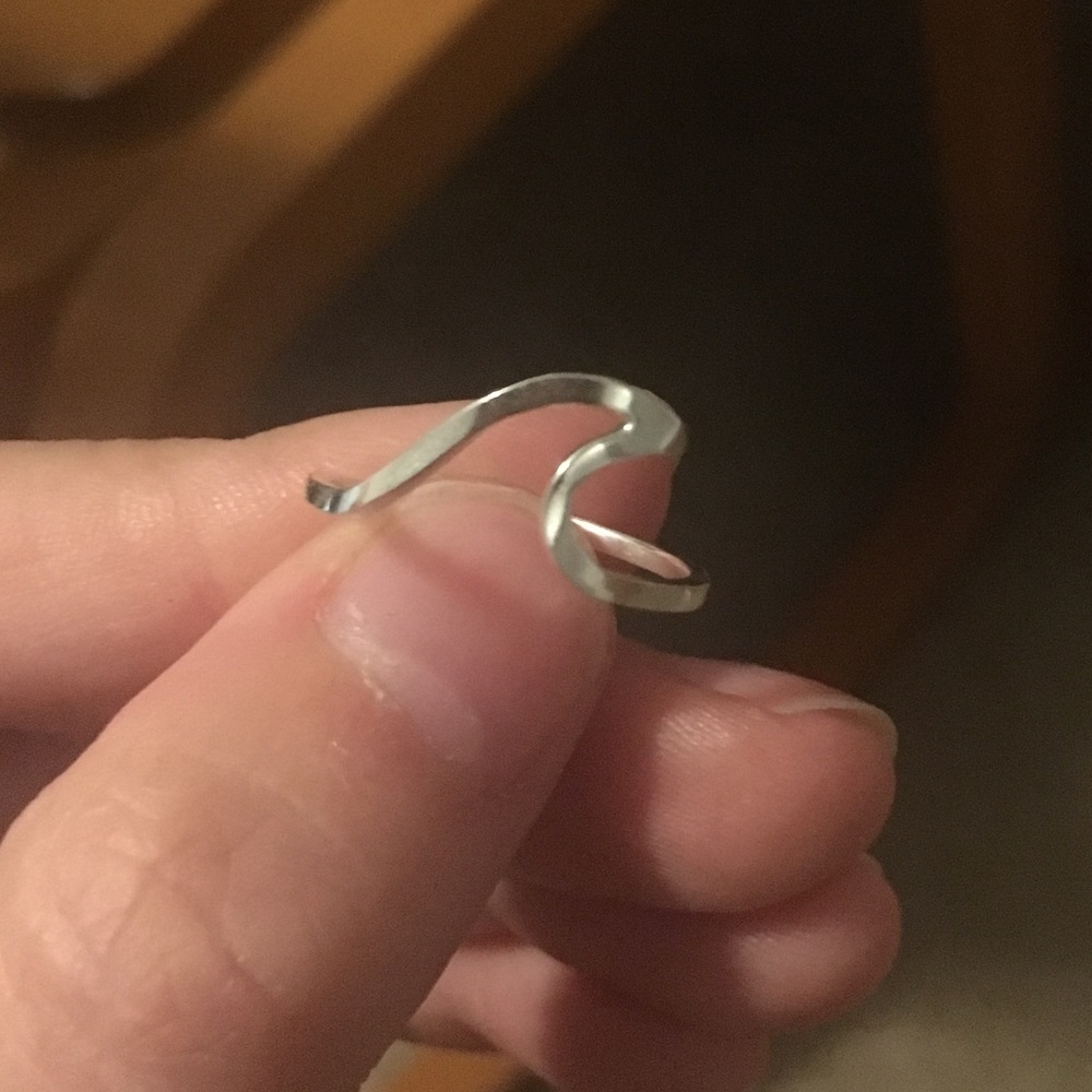 Wave ring - Picture 6 of 7